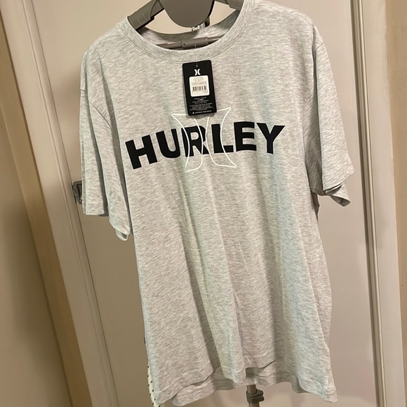 Hurley Other - NWT Hurley Graphic Tee👕🔥